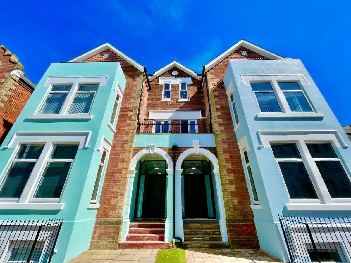 Sea Breeze - Coast Apartment Bournemouth Luaran gambar