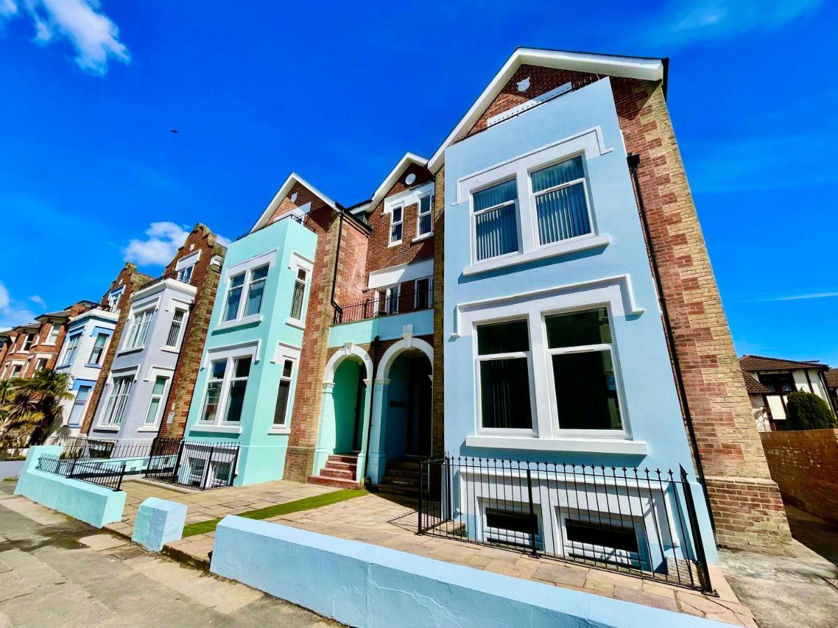 Sea Breeze - Coast Apartment Bournemouth Luaran gambar