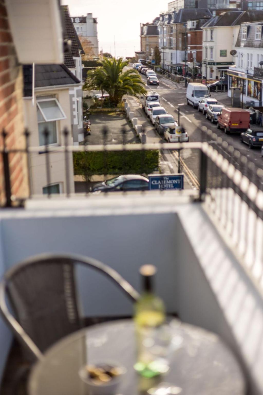 Sea Breeze - Coast Apartment Bournemouth Luaran gambar