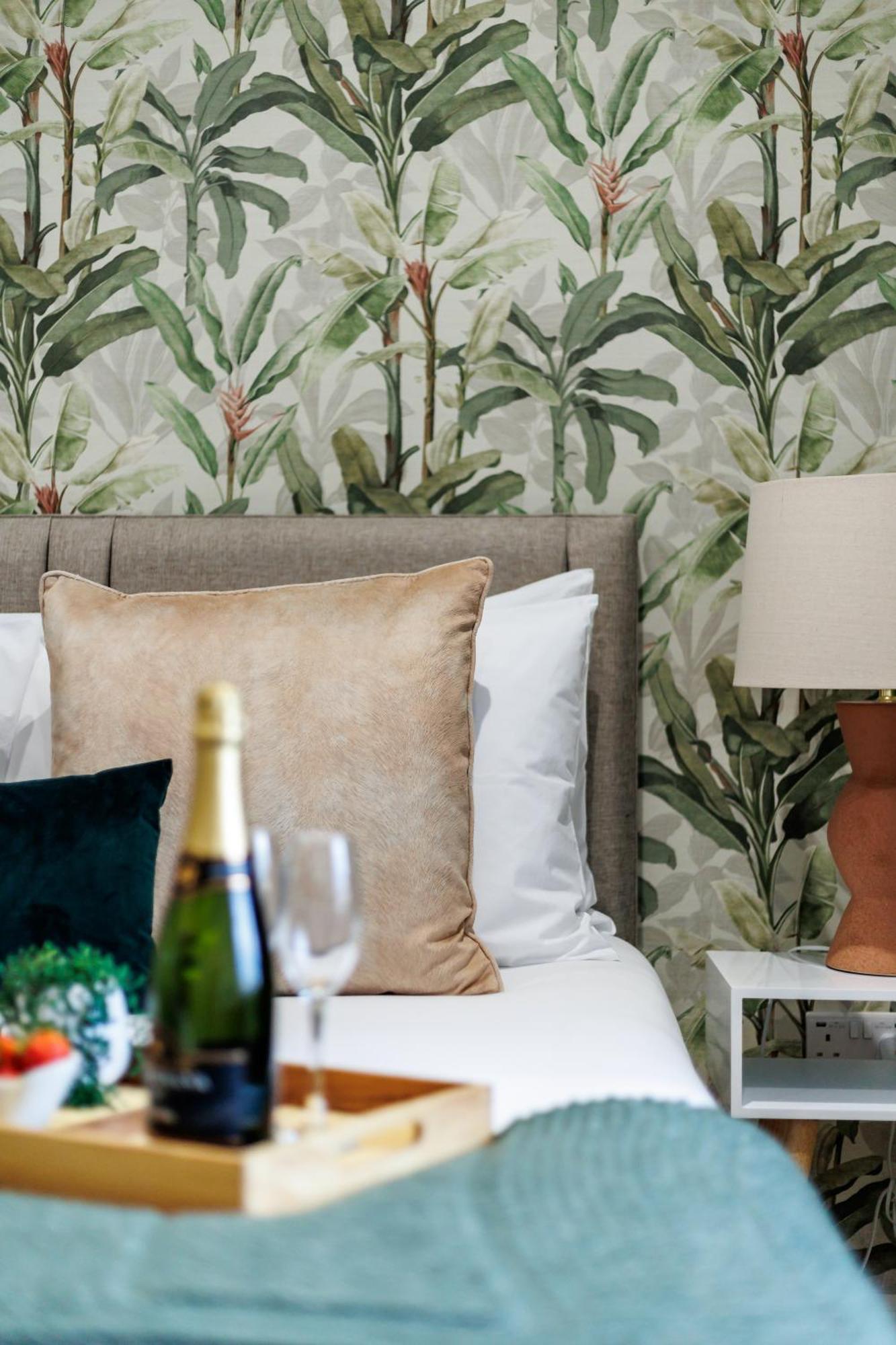 Sea Breeze - Coast Apartment Bournemouth Luaran gambar