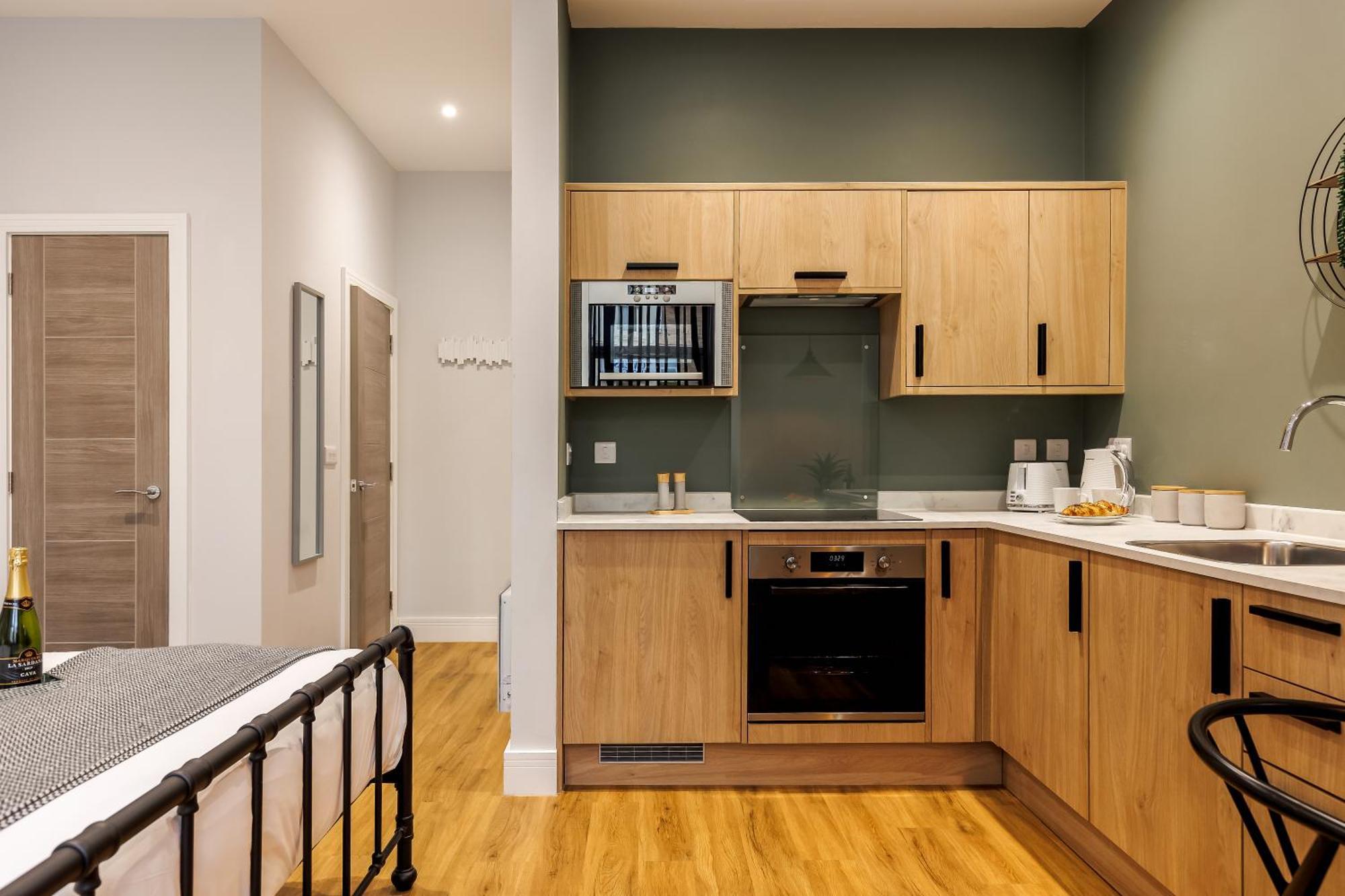 Sea Breeze - Coast Apartment Bournemouth Luaran gambar